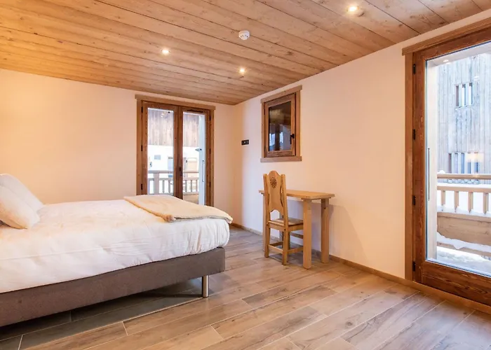 Chalet In Champagny By Slopes