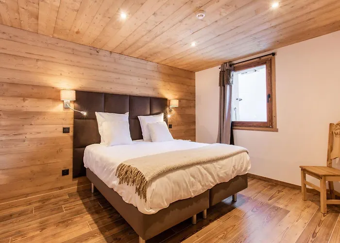 In Champagny By Slopes Chalet *