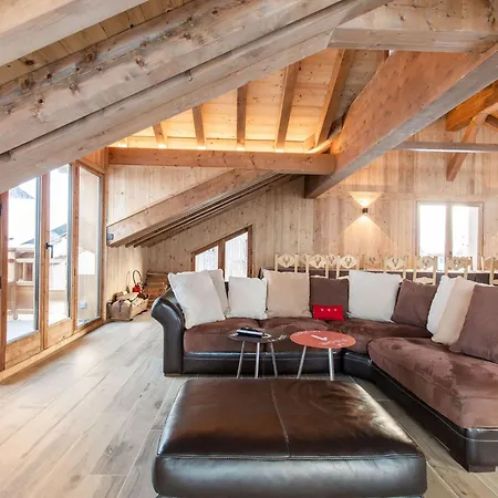 In Champagny By Slopes Chalet *