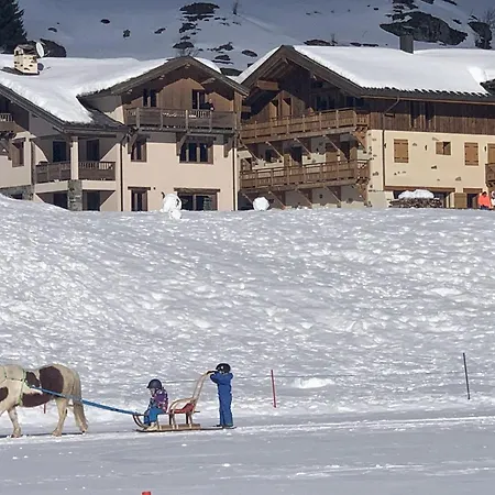 In Champagny By Slopes