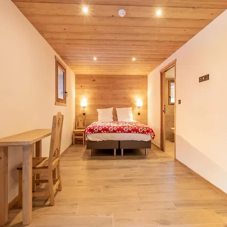 Prestigious With Pool And Sauna Chalet La Plagne