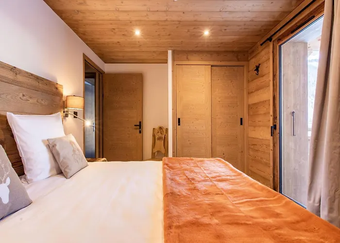 In Champagny By Slopes Chalet *