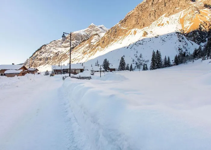 In Champagny By Slopes *